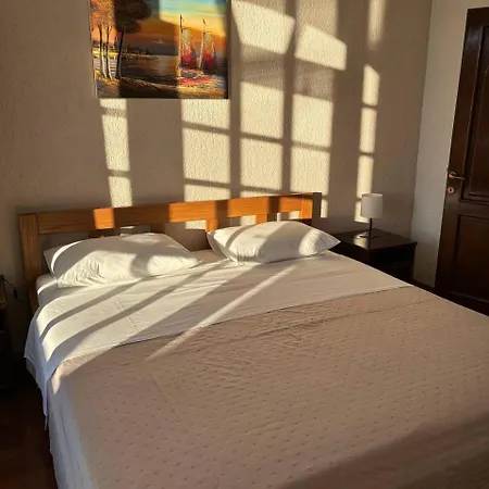 Konukevi Samac 3*