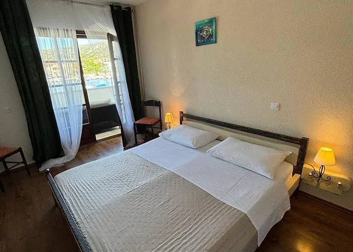 Samac Seget Vranjica