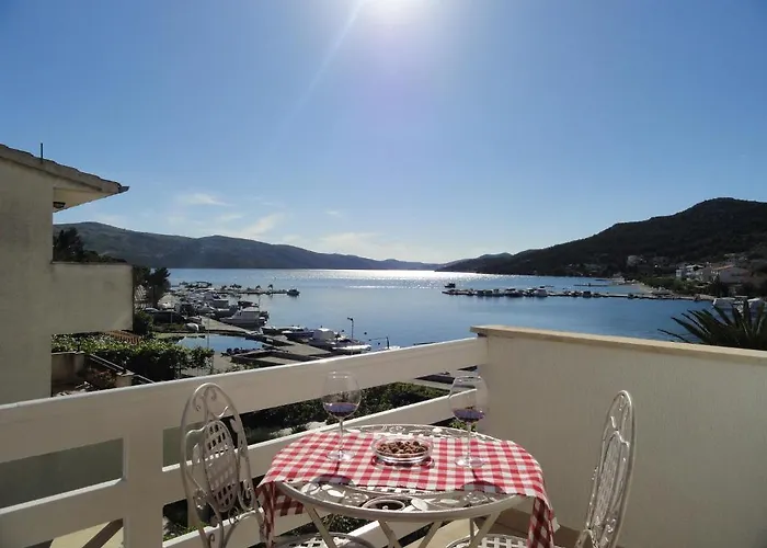 Samac 3* Seget Vranjica